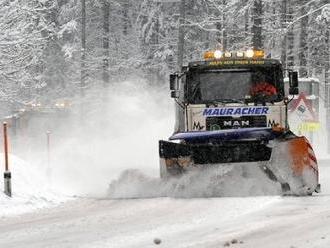 V Košiciach sa začala zimná údržba ciest, v Trenčianskom kraji monitoring