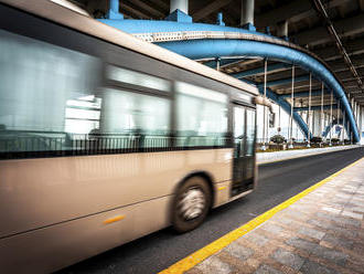 Vlaky zadarmo likvidujú autobusovú dopravu: Bude horšie, je to otázka času!