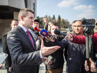 FOTO Protestu na Bratislavskom hrade: Ľudia garáže nechcú