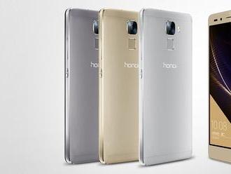 Špičkový smartphone Huawei Honor 7 s osmijádrem za rozumnou cenu