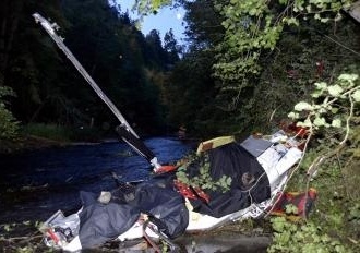 FOTO Srdcervúci pohľad na tragédiu v Slovenskom raji: Z havarovaného vrtuľníka sú len trosky!