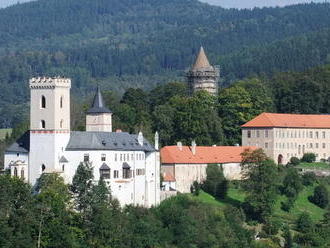 Perchtu naposledy viděli na Rožmberku za války, nyní tu asi roznáší květinovou vůni