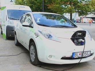 Štát chce podporovať elektrické a hybridné autá na Slovensku