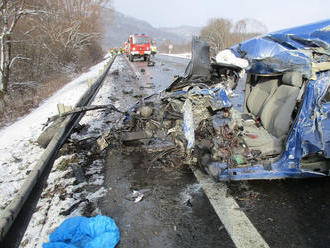 FOTO Zlé počasie opäť zabíjalo: Tragédie na cestách, zomrel Martin   a Vladimír  