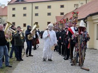 Bujarý masopust ve Ctěnicích bude bez opravdové zabijačky, EU ji zakázala