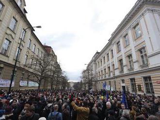 Politici chtějí přejmenovat 17. listopad. Po KSČM to zkouší vládní poslanci