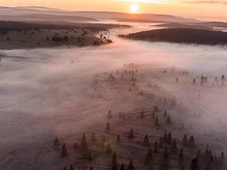 Víkend přikryje mlhavá poklice. Teploty zůstanou nad 10 °C