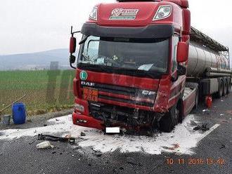 FOTO Tragická nehoda v okrese Lučenec: Dôchodca neprežil zrážku s kamiónom