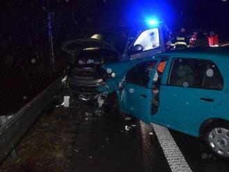 FOTO Fatálna zrážka štyroch áut pri Ružomberku: Dôchodkyňa   dostala šmyk, smrť spolujazdkyne!