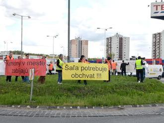 Nitriansky kraj žiada vládu o urýchlené vybudovanie obchvatu Šale