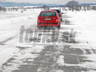 Meteorológovia varujú: Zajtrajší deň bude v znamení snehových jazykov a silného vetra