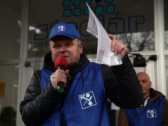 FOTO Odborársky protest vodičov kamiónov v Košiciach: Chceme vyššiu mzdu