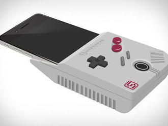 Máte rádi retro? Pak nesmíte minout Hyperkin Smartboy, GameBoye ze smartphonů