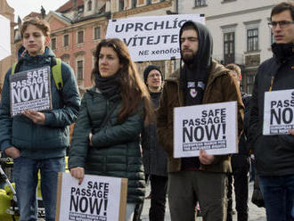 Evropský pochod za uprchlíky v Praze: Nesmíme zavřít hranice, míní účastníci