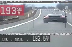 VIDEO Porsche prekročilo na Soroške rýchlosť o 103 km/hod: Policajti auto zastavili a stratili reč