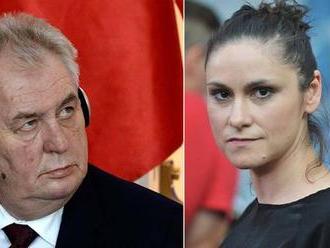 Zkritizovala ho kvůli Číně, Zeman o Dusilové řekl: „Chudinka holčička“