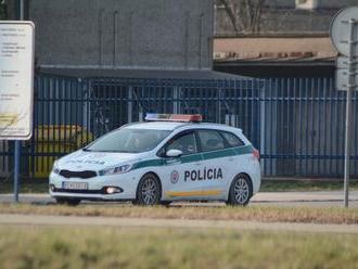 Poplach v Senci: Podozrivý muž   nahlásil v predajni bombu