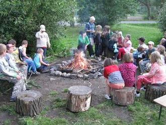 Cena, hygiena i program: Co je důležité při výběru dětského tábora?