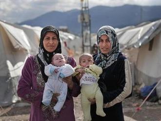 Německo ukázní polygamní uprchlíky. Uzná jim jen jednu manželku