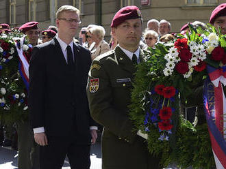 Při sebevražedné operaci odstranili Heydricha. Hrdiny uctil v Praze i Bělobrádek