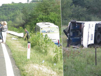 Nehoda autobusu na cestě z Řecka: Pět mrtvých! Zahynuly i dvě Češky