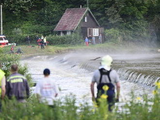 Pátrání po vodákovi na Rokycansku: Na řece Berounce se s lodí převrátil a už nevyplaval