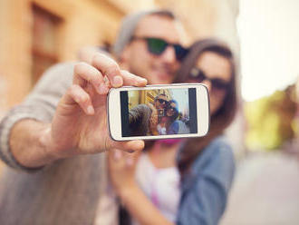 Robíte si stále selfie? Mali by ste okamžite prestať: Hrozí vám táto diagnóza!