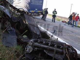 Nehoda nákladných áut v Maďarsku: Na diaľnici sa zrazili dvaja Slováci