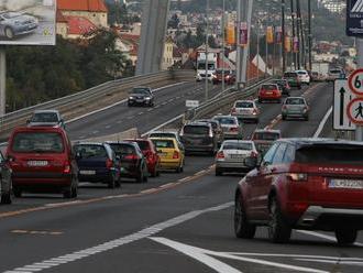 V Bratislave pozor, polícia kontroluje bus pruhy