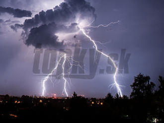 Meteorológovia vydali ďalšie výstrahy pred silnými búrkami: Pozrite sa, kde na Slovensku udrú!