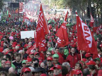 V Bruselu protestovalo přes 45 tisíc lidí. Proti odchodu do důchodu v 67 letech