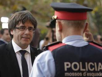 Španieli dali katalánskemu lídrovi 8 dní na upustenie od nezávislosti