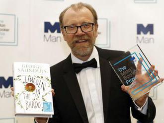 Držiteľom Bookerovej ceny za literatúru 2017 sa stal George Saunders