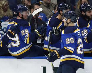 NHL: Blues zdolali Calgary 5:2, doma sú stále stopercentní