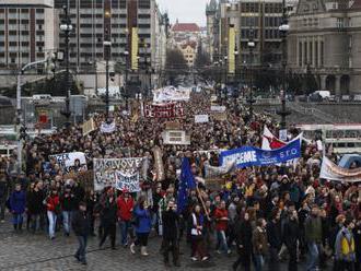 V Belehrade vyšli do ulíc dôchodcovia na protest proti nízkym penziám