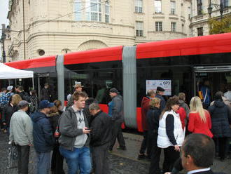 Mladíka poriadne vytočilo cestovanie v bratislavskej električke: To ako si mohla pani dovoliť?!