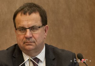 Český prezident Zeman odvolal ministra priemyslu Jana Mládka