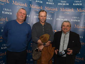 FOTO Prekvapivé odhalenie na premiére filmu: Praprasynovec Masaryka žije v Lučenci!