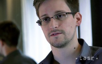 Snowden: Útoky na falošné správy sú ohrozením demokracie