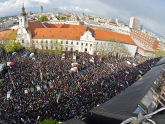 Veľký protikorupčný pochod sa bude opakovať: Protesty naraz v Prahe i Bratislave!