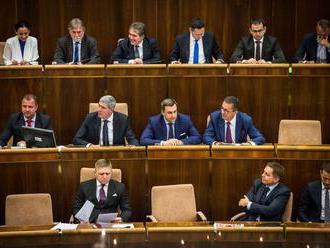 Rokovanie parlamentu: o voľbe šéfa RTVS aj o návrhoch opozície