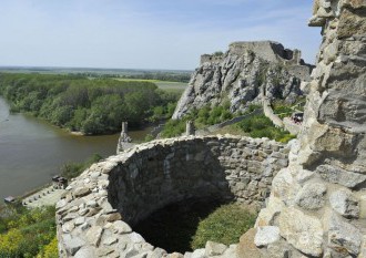 Sv. Cyril a Metod tvoria v dejinách Slovanov dôležitú kapitolu