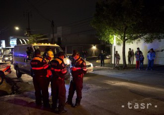 Pri bojoch medzi znepriatelenými gangmi v Mexiku zomrelo 14 ľudí