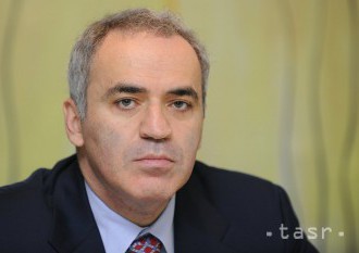 Šachista Kasparov sa po 12 rokoch vracia do profesionálneho diania