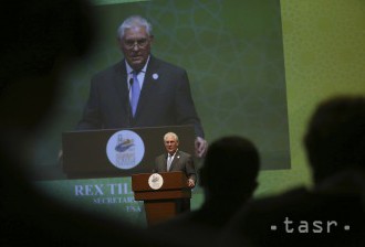 Tillerson si v Istanbule uctil obete vlaňajšieho prevratu