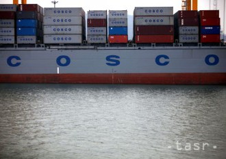 Čínsky lodiarsky koncern Cosco prevezme hongkonského konkurenta OOIL