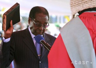 Prezident Zimbabwe Mugabe je zo zdravotných dôvodov opäť v Singapure