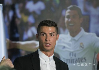 Úrady vykonali rutinnú kontrolu jachty, ktorú si prenajal Ronaldo