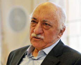 Exilový duchovný Gülen: Životy mnohých ľudí po puči v Turecku stemneli