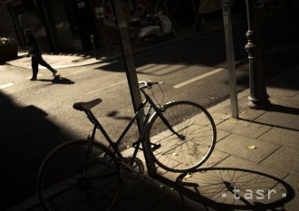 Bratislavská Rača hľadá dobrovoľníka na rikšu na vozenie seniorov